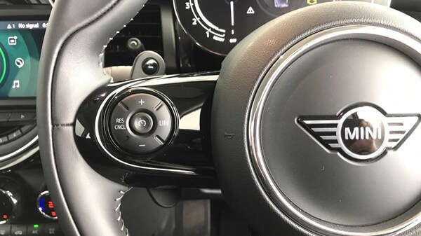 Used MINI Hatch 2020 for sale - 76139727: Photo 17