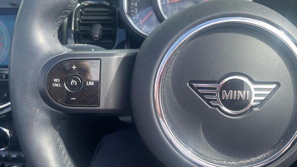 Used MINI Convertible 2021 for sale - 75709361: Photo 17