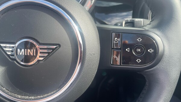 Used MINI Convertible 2021 for sale - 75709361: Photo 18
