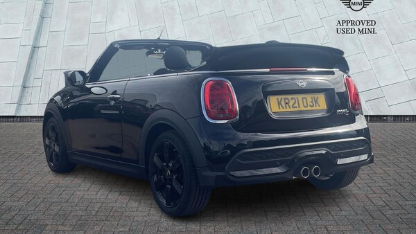 Used MINI Convertible 2021 for sale - 75709361: Photo 2