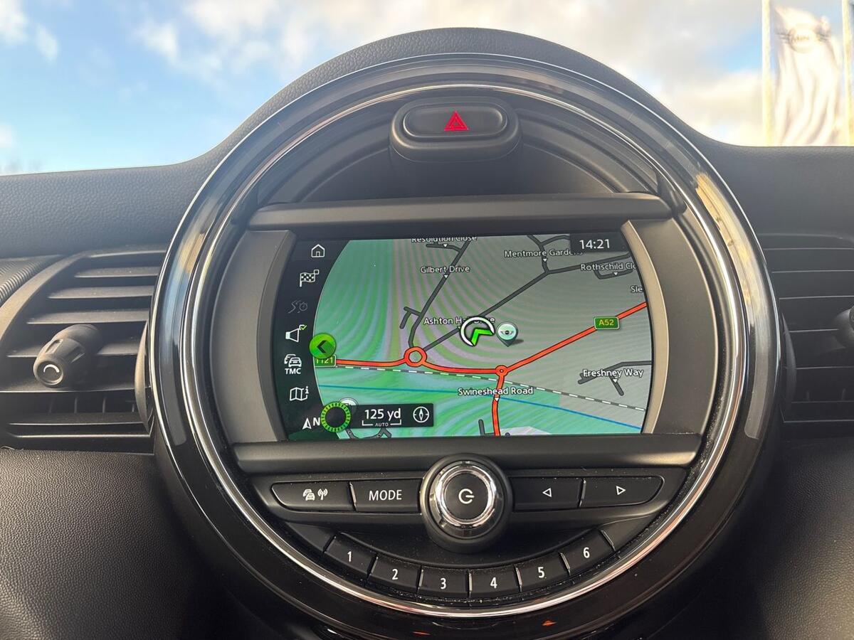 Used MINI Hatch 2020 for sale - 76888352: Photo 16