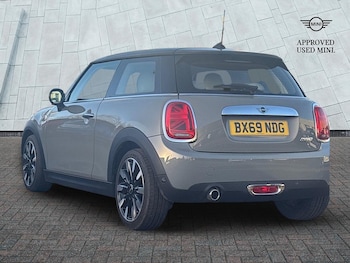 Used MINI Hatch 2020 for sale - 76888352: Photo