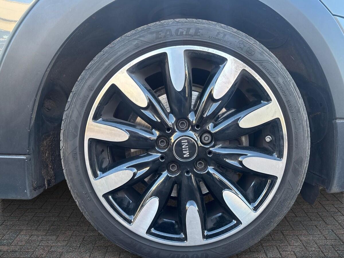 Used MINI Hatch 2020 for sale - 76888352: Photo 6