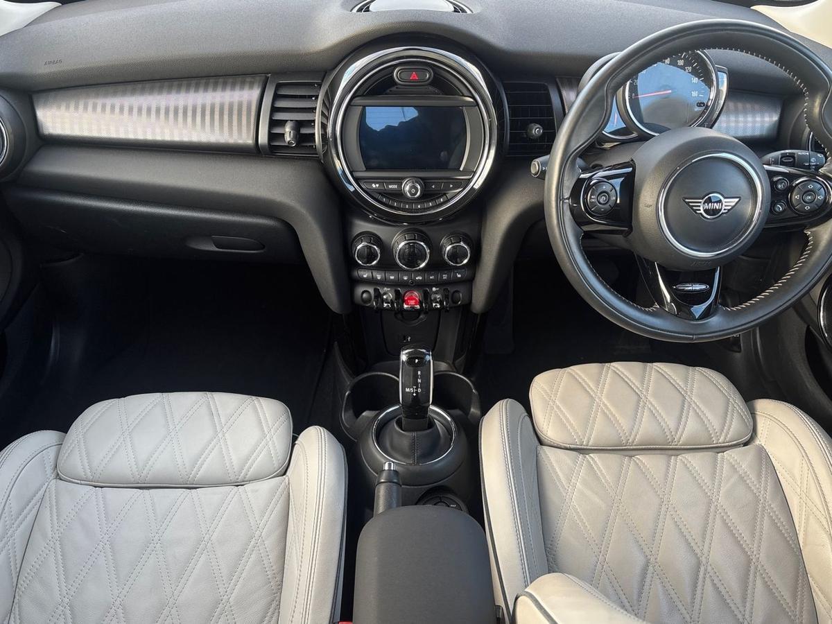 Used MINI Hatch 2020 for sale - 76888352: Photo 8