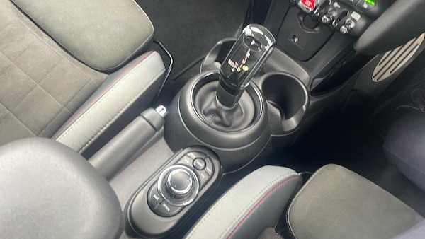 Used MINI Hatch 2021 for sale - 76271531: Photo 10