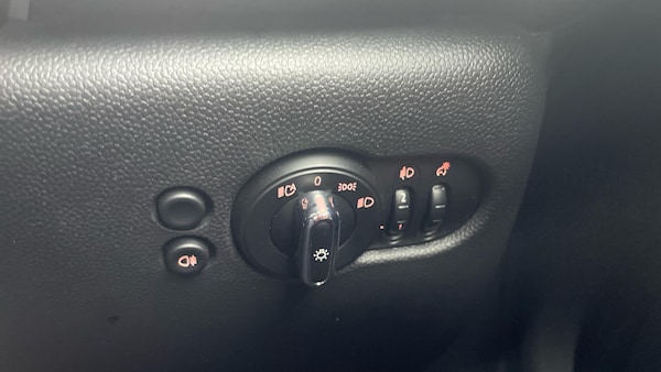 Used MINI Hatch 2021 for sale - 76271531: Photo 26