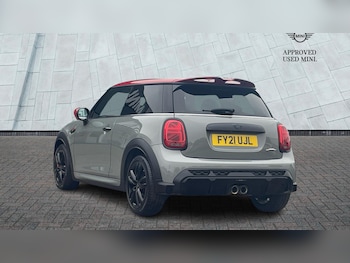 Used MINI Hatch 2021 for sale - 76271531: Photo 2