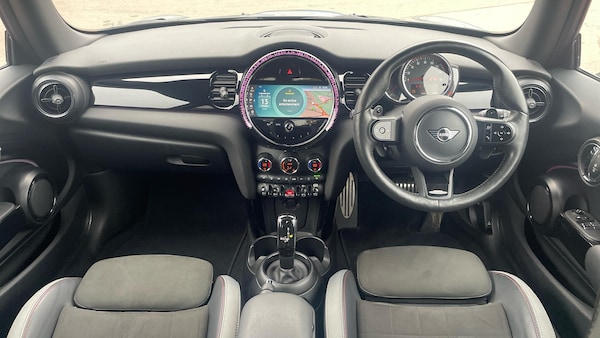 Used MINI Hatch 2021 for sale - 76271531: Photo 4