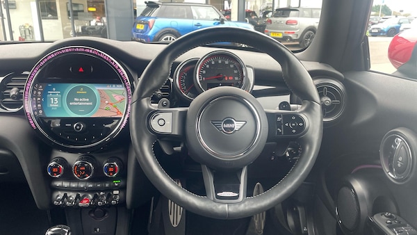 Used MINI Hatch 2021 for sale - 76271531: Photo 5