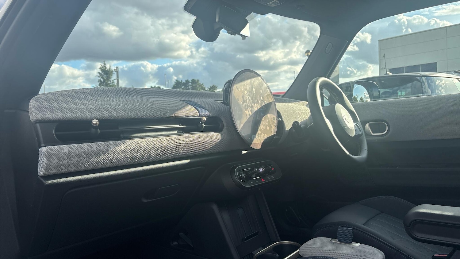 Used MINI Cooper 2025 for sale - 76837750: Photo 7