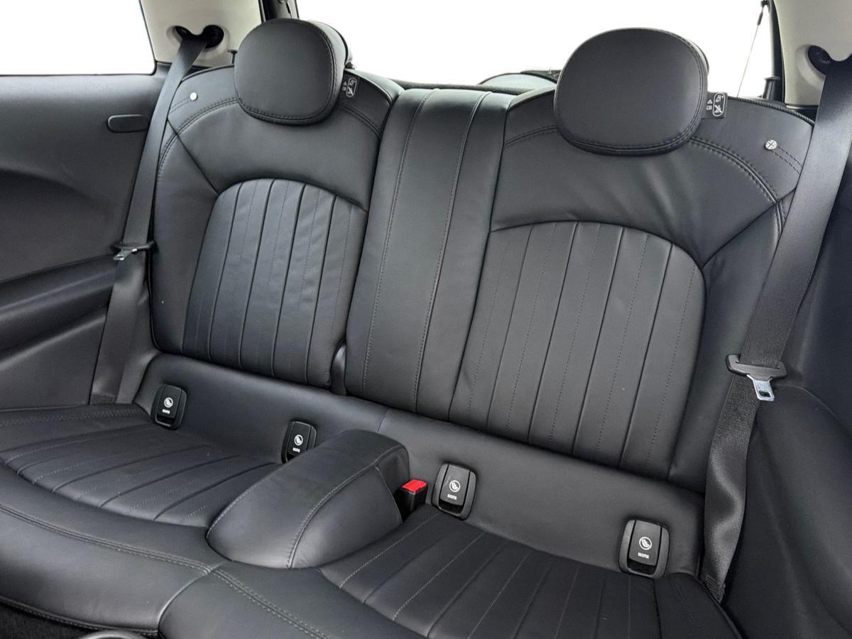 Used MINI Hatch 2018 for sale - 77826126: Photo 12