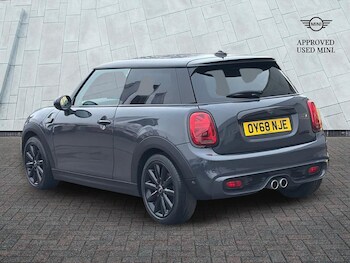 Used MINI Hatch 2018 for sale - 77826126: Photo