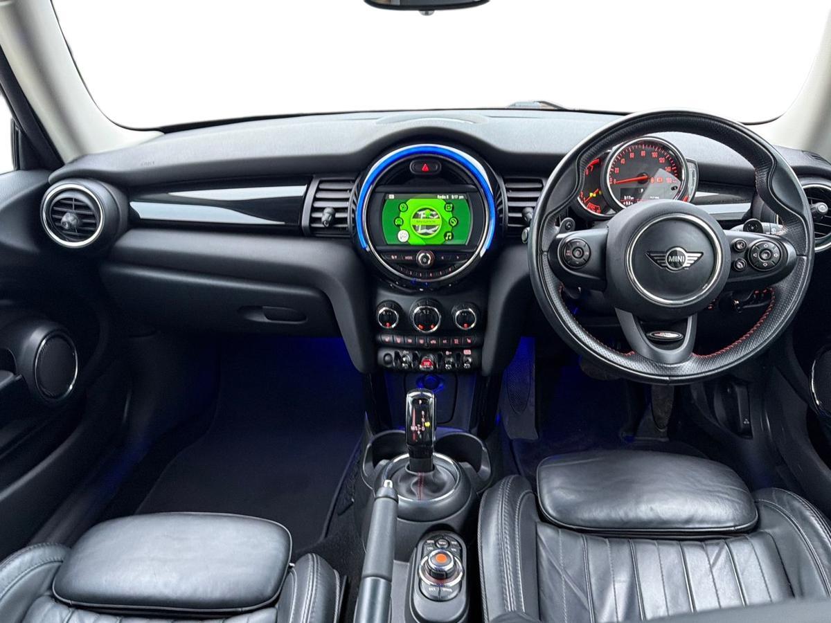 Used MINI Hatch 2018 for sale - 77826126: Photo 4