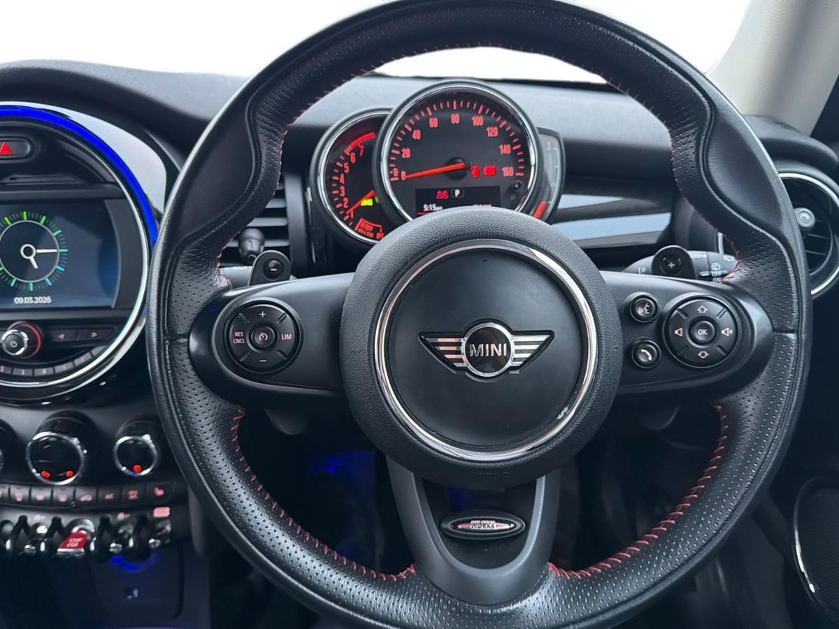 Used MINI Hatch 2018 for sale - 77826126: Photo 5