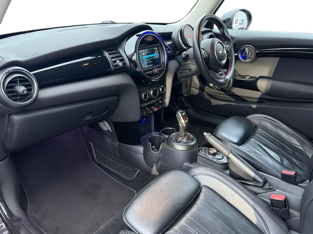 Used MINI Hatch 2018 for sale - 77826126: Photo 7