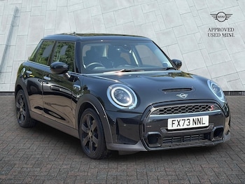 Used MINI Hatch 2023 for sale - 79000883: Photo