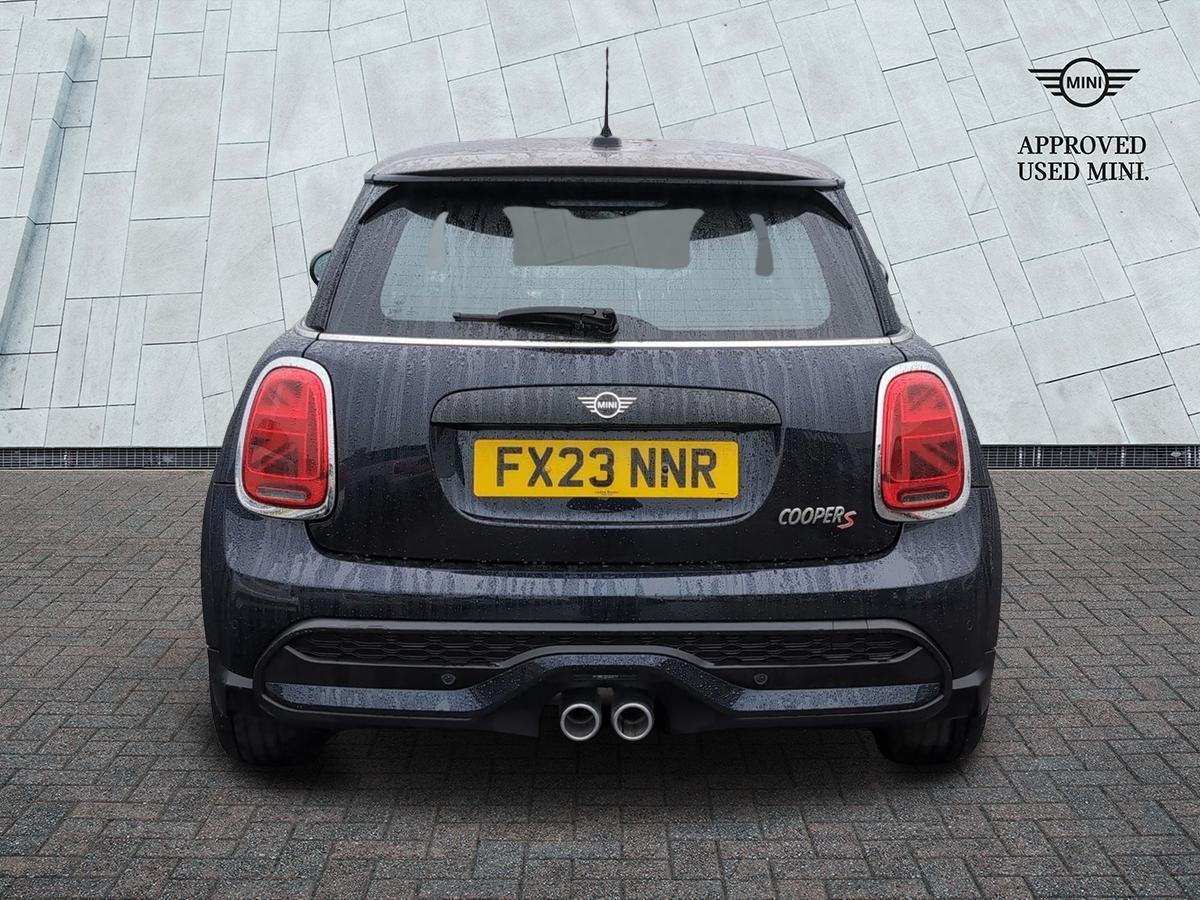 Used MINI Hatch 2023 for sale - 76888313: Photo 4