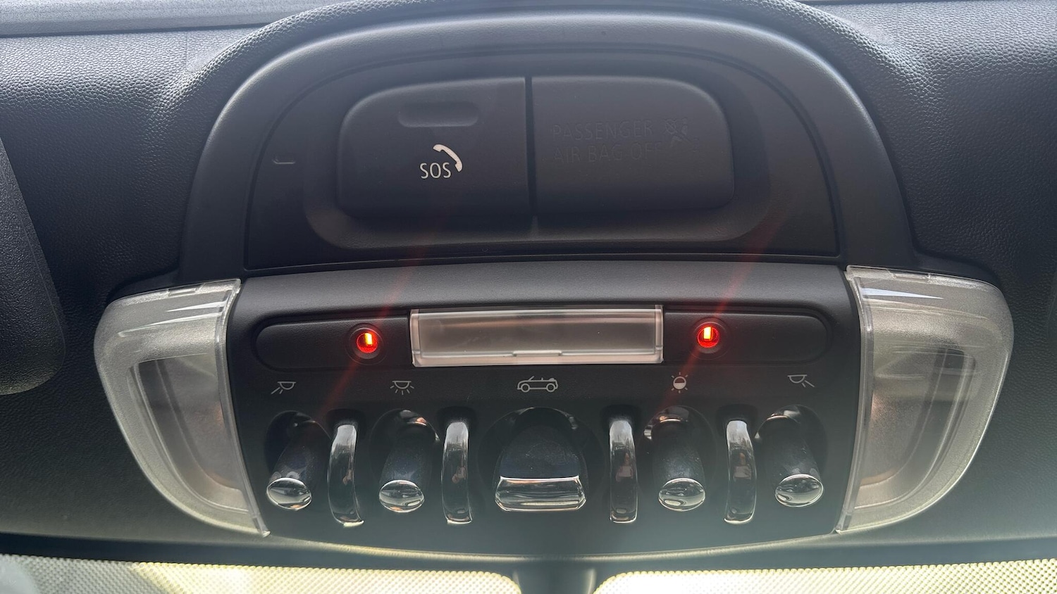 Used MINI Convertible 2020 for sale - 76389760: Photo 19