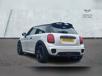 Used MINI Hatch 2019 for sale - 76073814: Photo