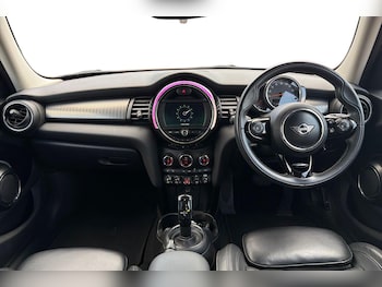 Used MINI Hatch 2019 for sale - 79213612: Photo