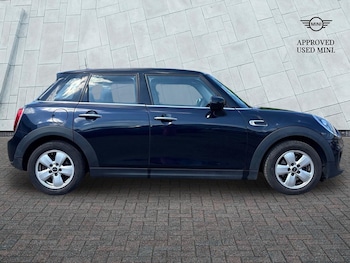 Used MINI Hatch 2020 for sale - 78430977: Photo