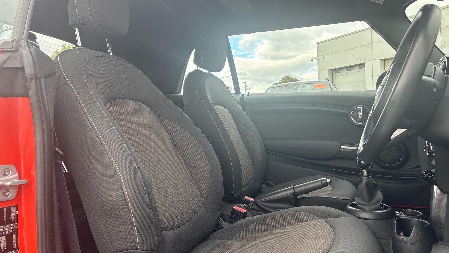 Used MINI Convertible 2018 for sale - 76086085: Photo 11