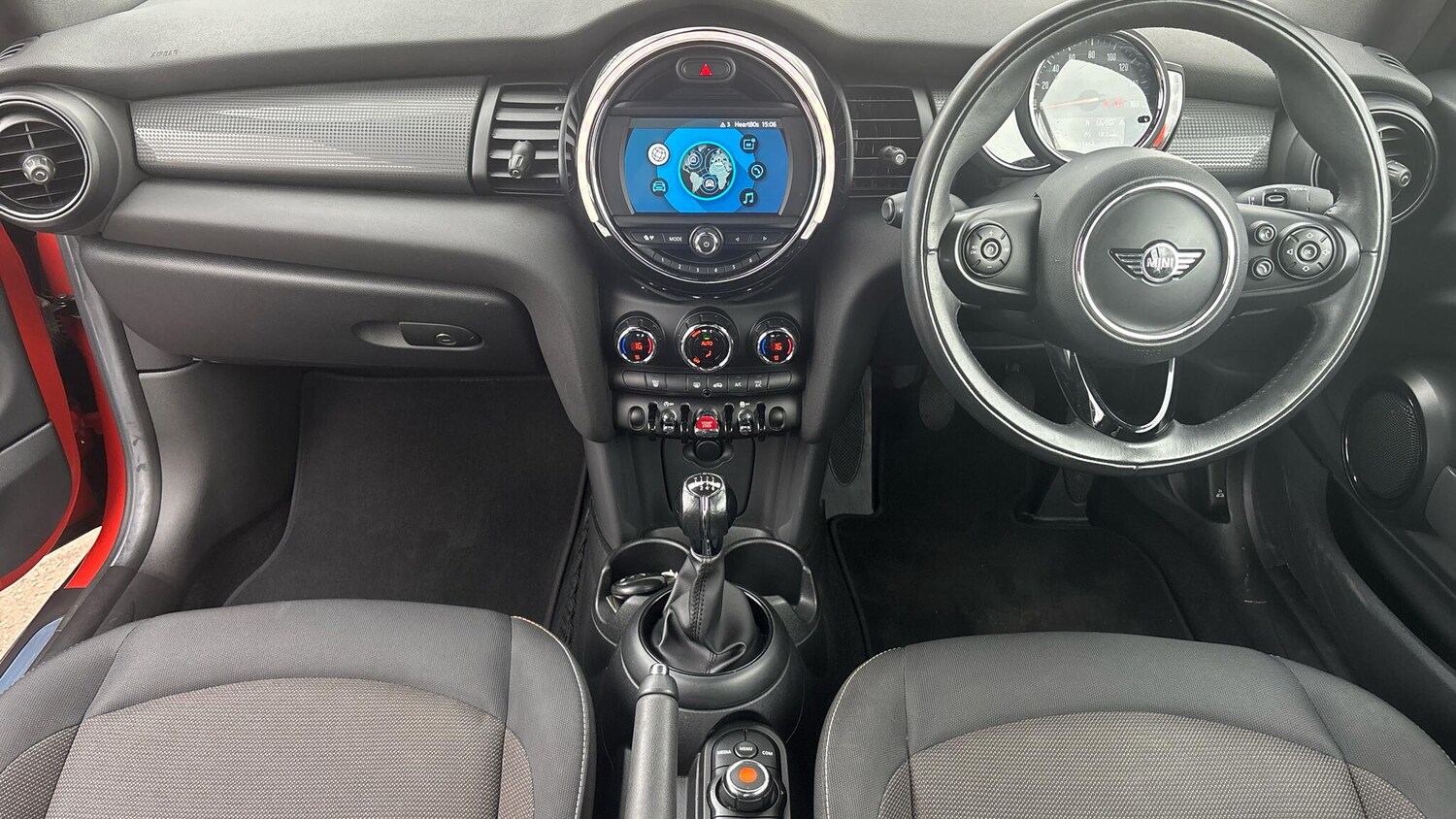 Used MINI Convertible 2018 for sale - 76086085: Photo 4