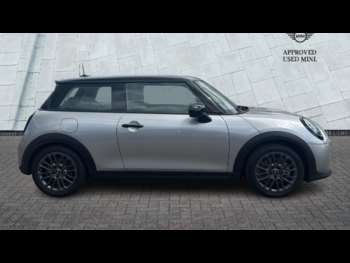 Used MINI Cooper 2024 for sale - 75024988: Photo