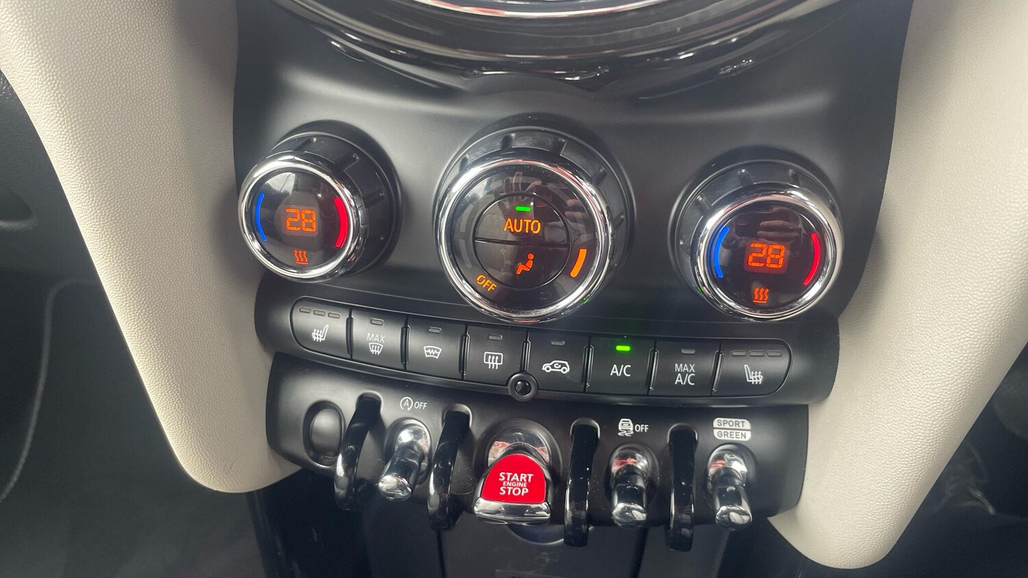 Used MINI Convertible 2021 for sale - 76389750: Photo 20