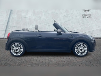 Used MINI Convertible 2021 for sale - 76389750: Photo