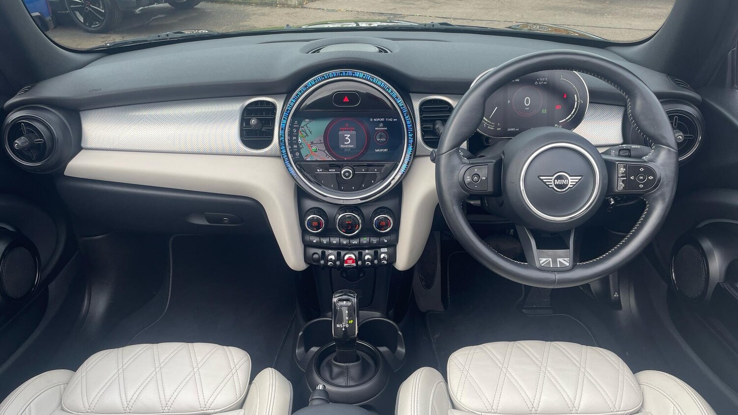 Used MINI Convertible 2021 for sale - 76389750: Photo 4