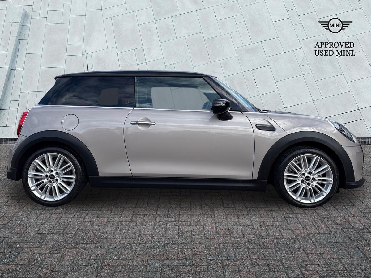 Used MINI Hatch 2022 for sale - 77840930: Photo 3