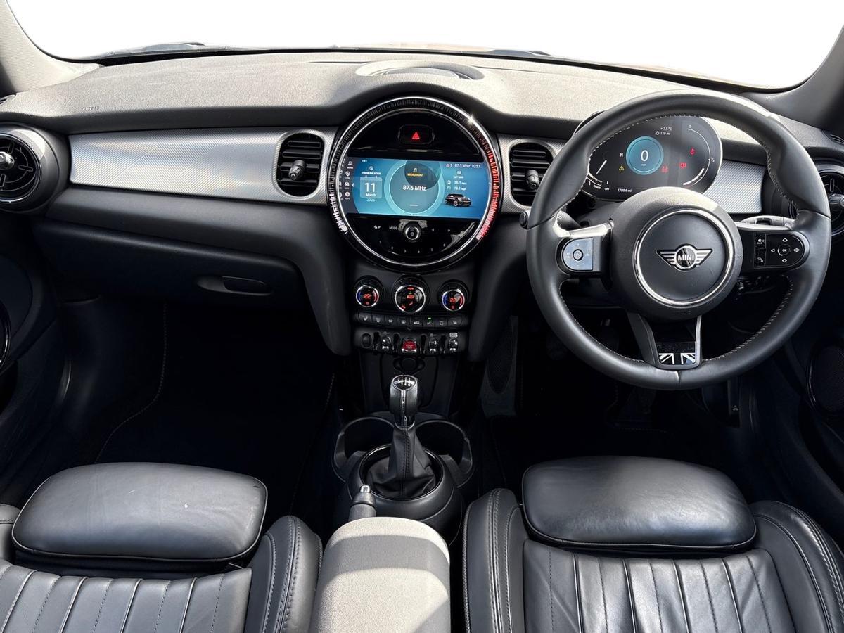 Used MINI Hatch 2022 for sale - 77840930: Photo 4