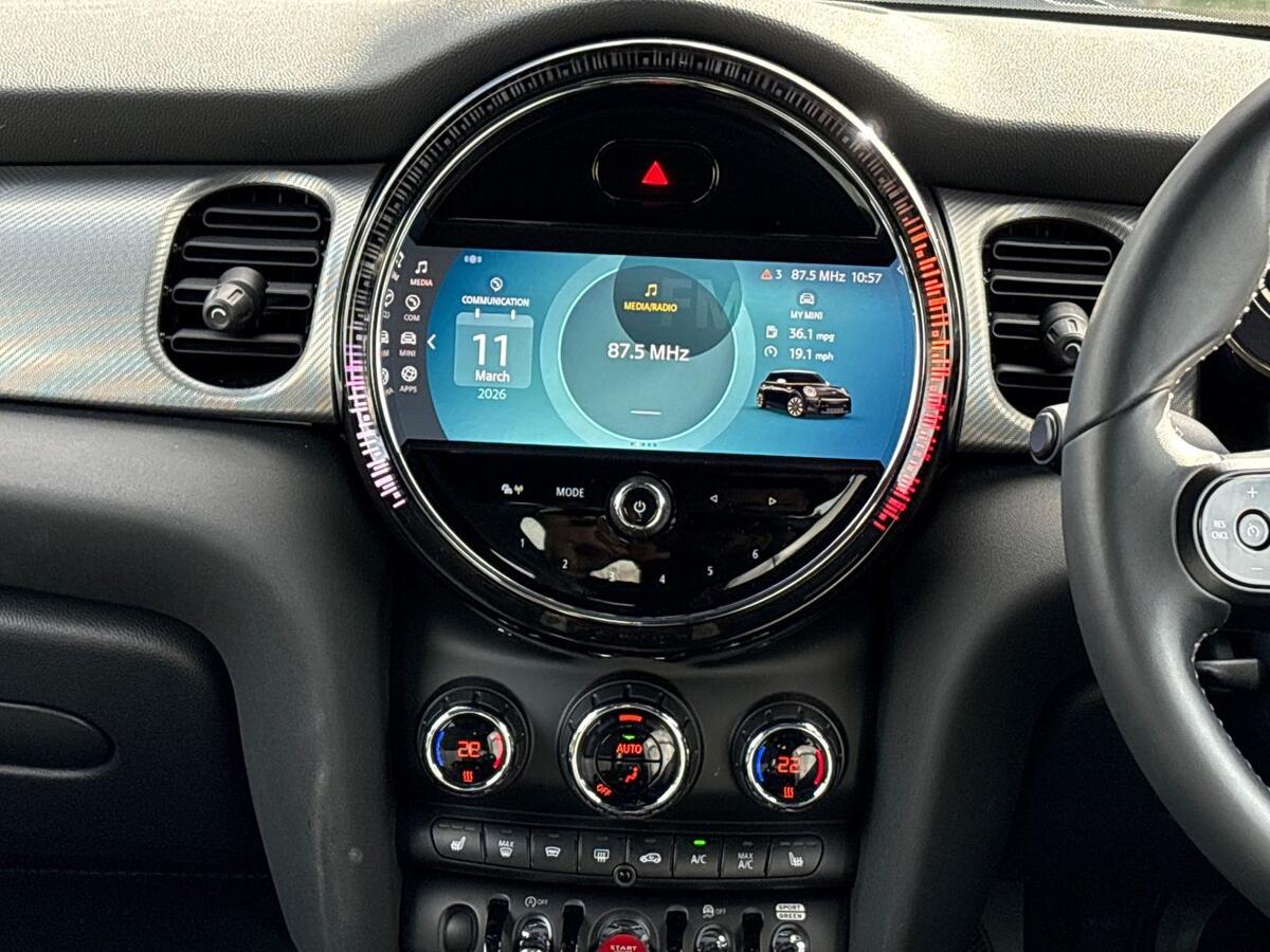 Used MINI Hatch 2022 for sale - 77840930: Photo 8