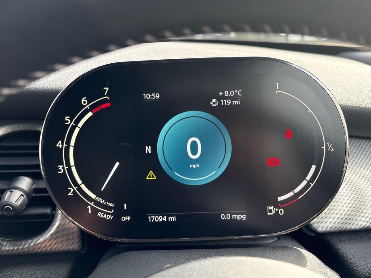 Used MINI Hatch 2022 for sale - 77840930: Photo 9