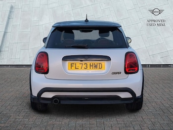 Used MINI Hatch 2023 for sale - 76716799: Photo