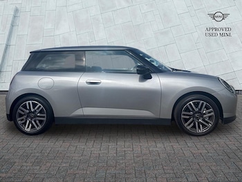 Used MINI Cooper 2024 for sale - 79363236: Photo