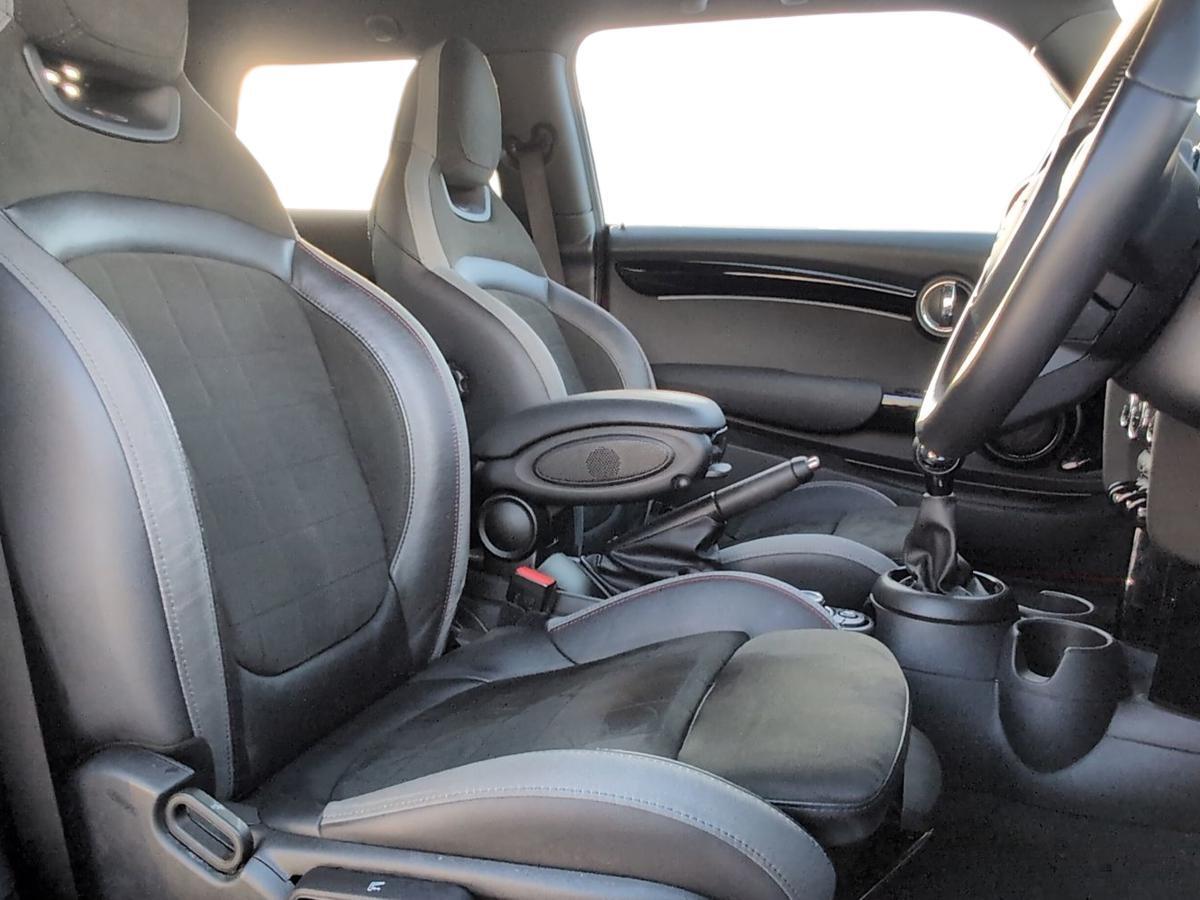 Used MINI Hatch 2021 for sale - 77124649: Photo 11