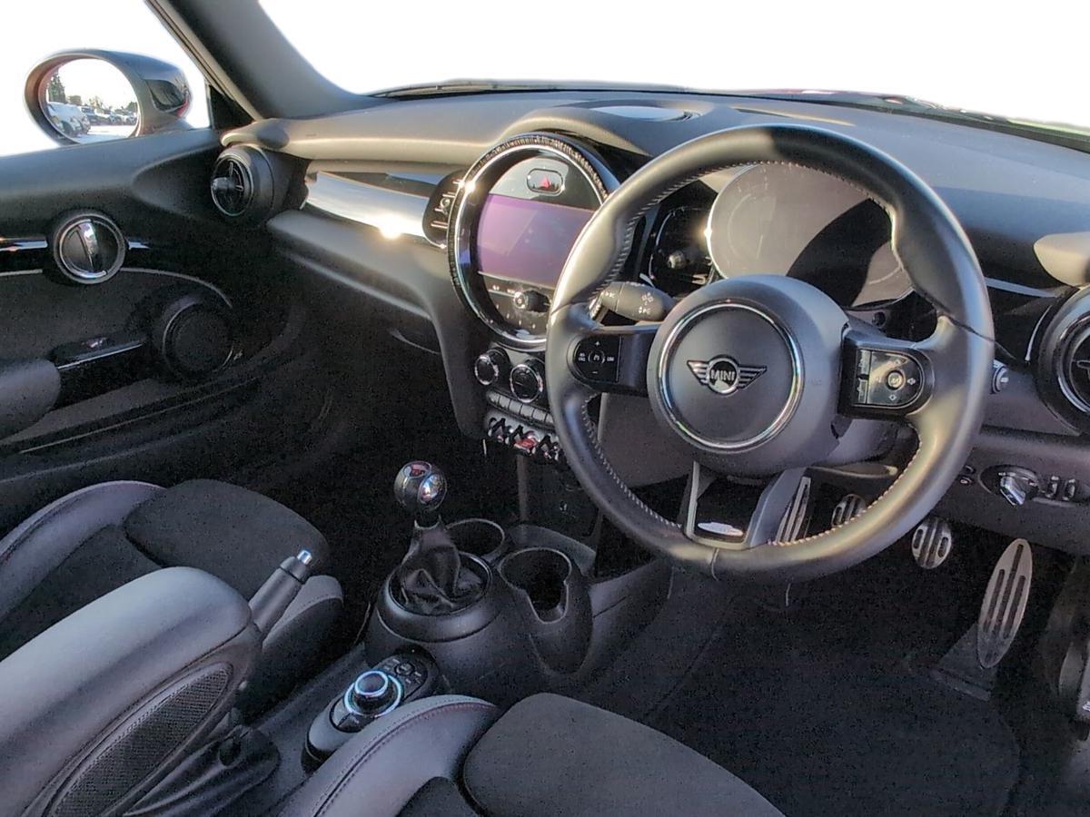 Used MINI Hatch 2021 for sale - 77124649: Photo 6