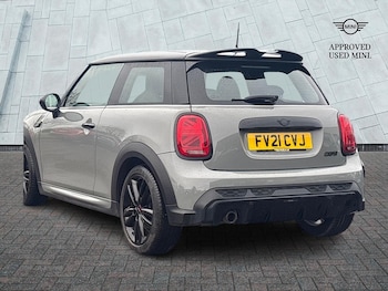 Used MINI Hatch 2021 for sale - 76837786: Photo