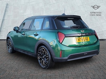 Used MINI Cooper 2025 for sale - 76800374: Photo