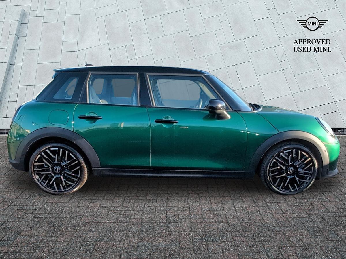 Used MINI Cooper 2025 for sale - 76800374: Photo 5