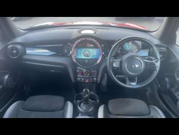 Used MINI Hatch 2023 for sale - 74800792: Photo