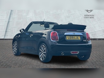 Used MINI Convertible 2019 for sale - 76111660: Photo 2