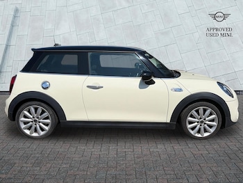 Used MINI Hatch 2019 for sale - 79213667: Photo