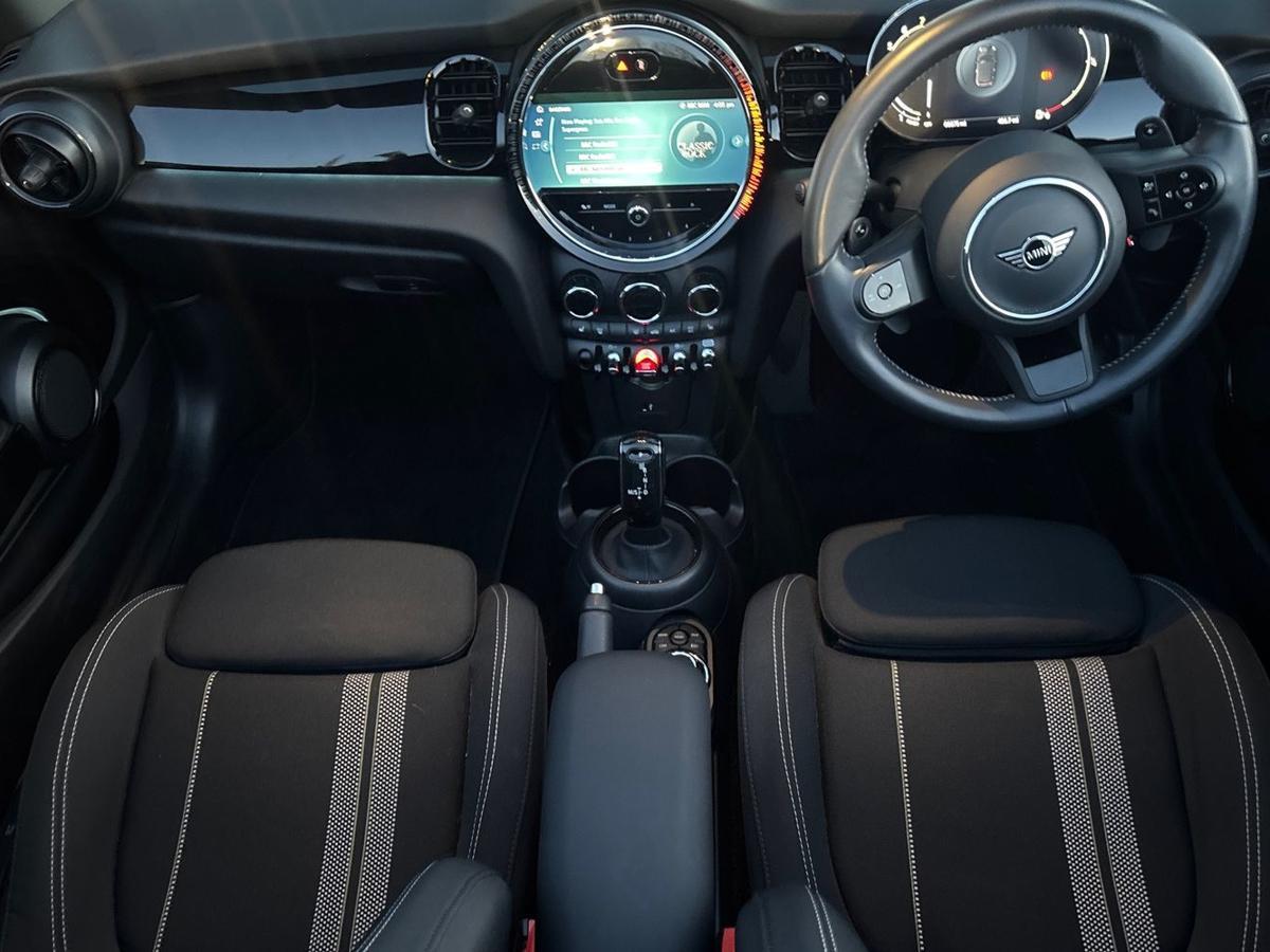 Used MINI Convertible 2023 for sale - 76730719: Photo 8