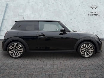 Used MINI Cooper 2024 for sale - 79554706: Photo