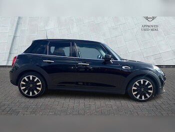 Used MINI Hatch 2019 for sale - 75647848: Photo