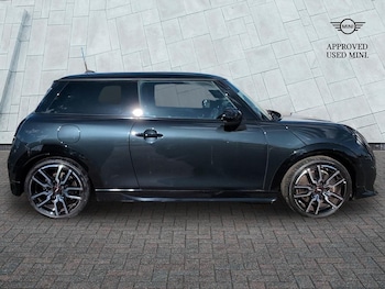 Used MINI Cooper 2024 for sale - 77994844: Photo