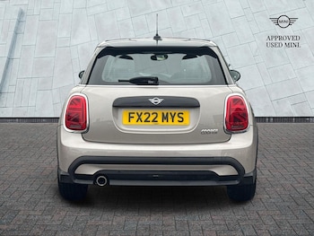 Used MINI Hatch 2022 for sale - 76662399: Photo
